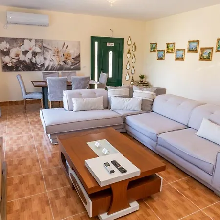 Villa Xhorxhi Ksamil